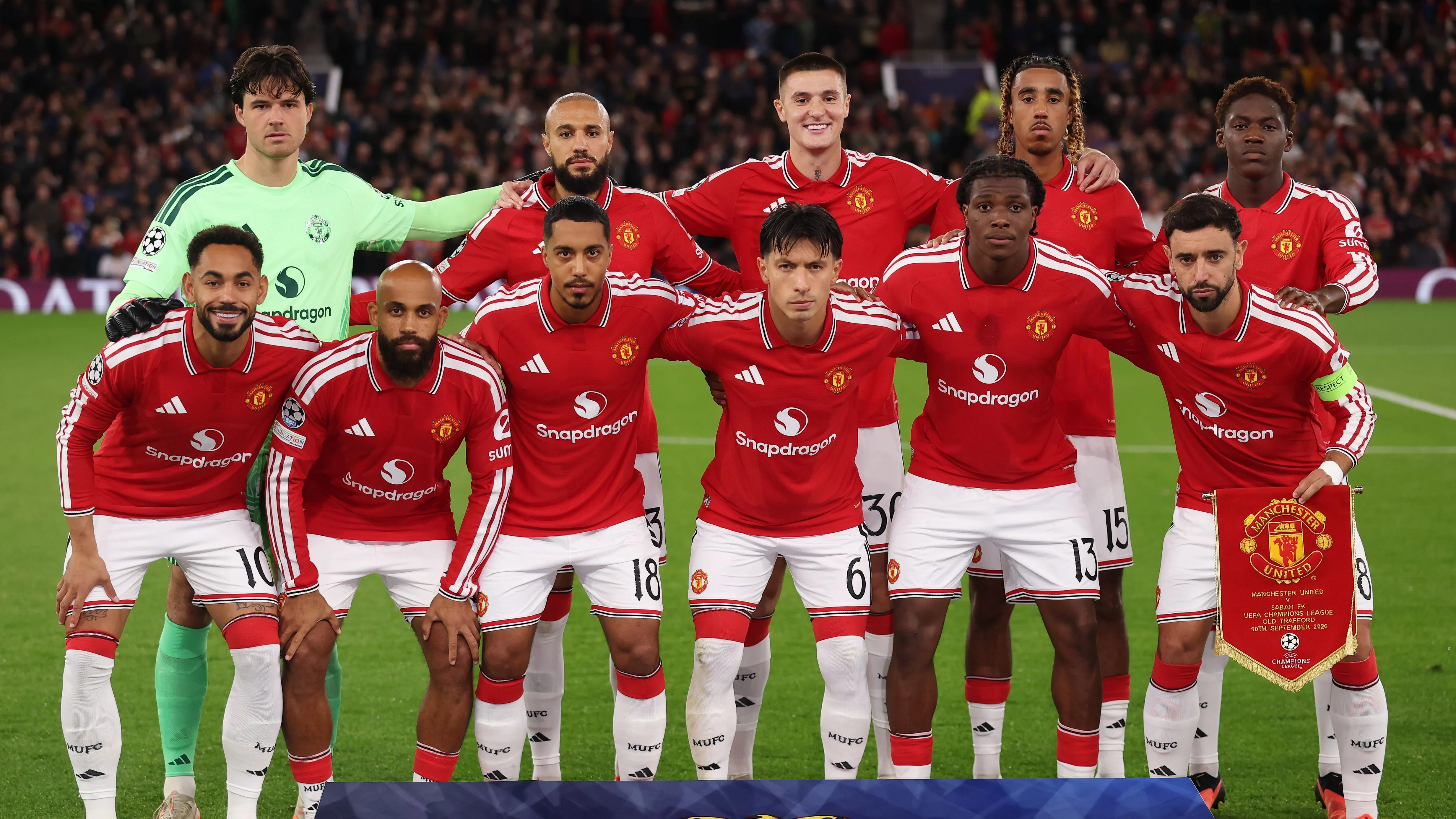 Manchester United Champions League squad ahead of the match in Como